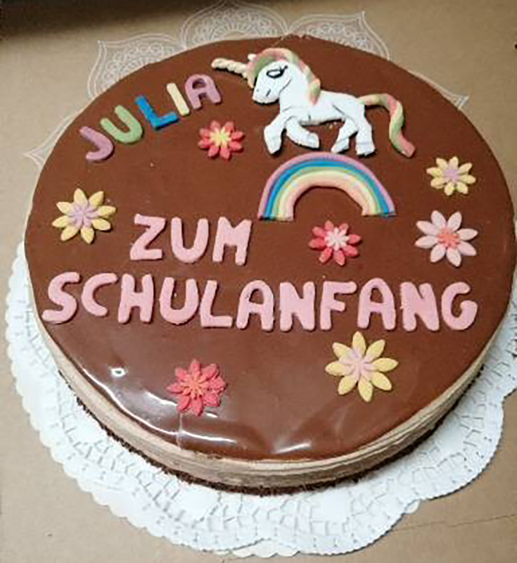 Cafe-Schwarz-Jubiläumstorte-Schulbeginn